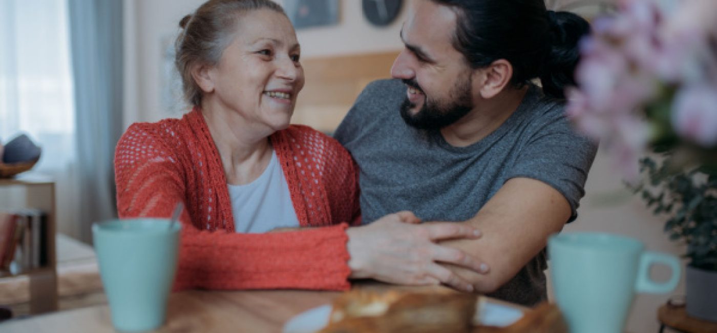 questions-to-ask-aging-loved-ones-logicmark-01
