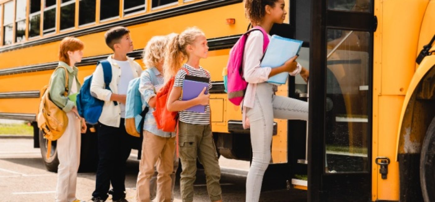 school-bus-kids